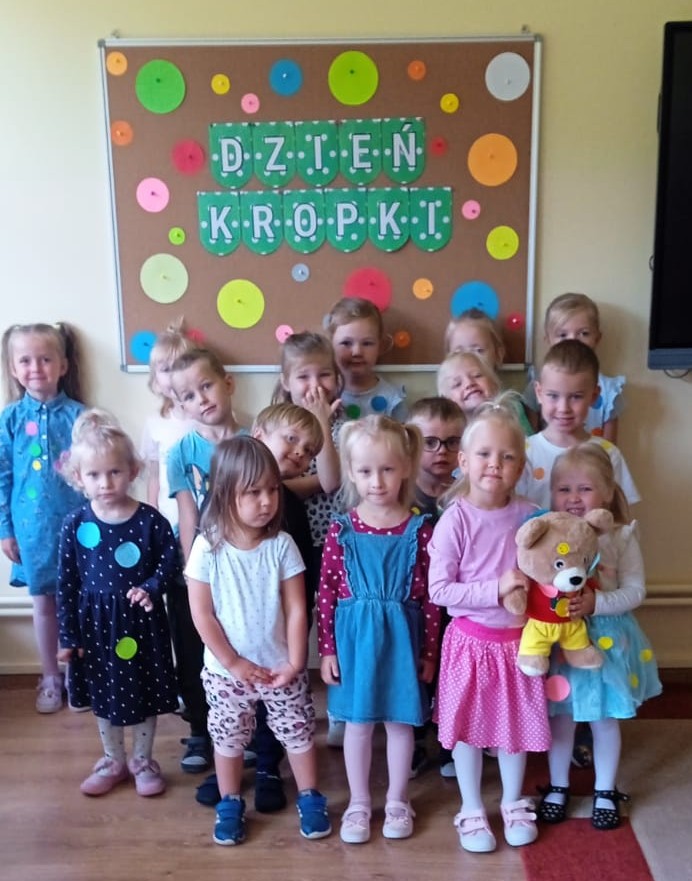 Dzień kropki w oddziale przedszkolnym