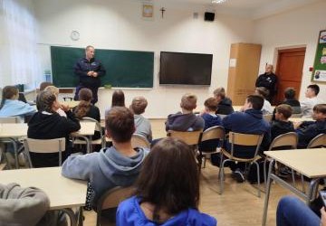 Spotkanie z Policjantami w klasach V-VIII